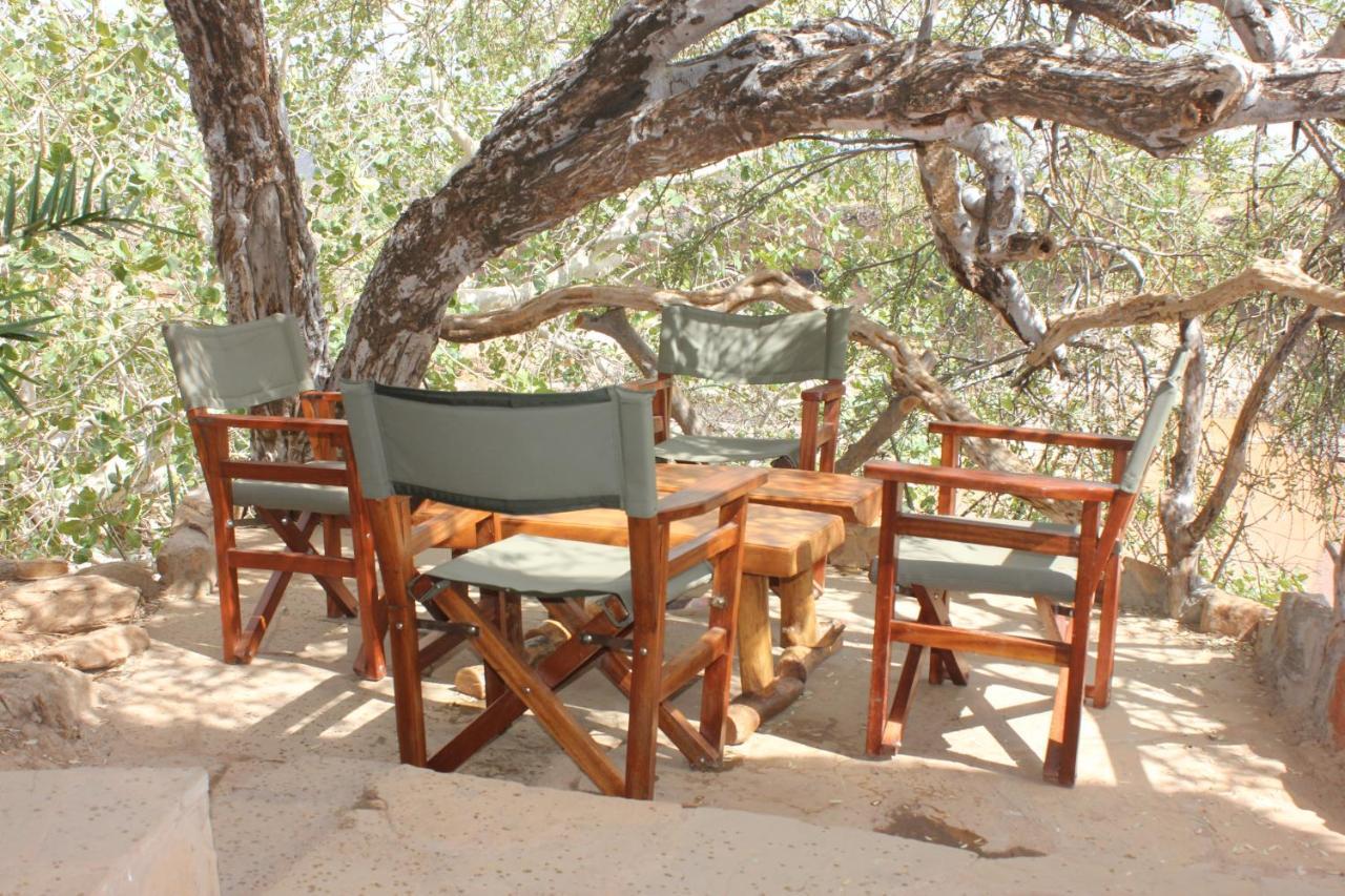 Villa Lion'S Cave Camp, Samburu Archers Post Exterior foto